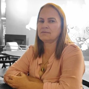 ELIZABETE DE OLIVEIRA